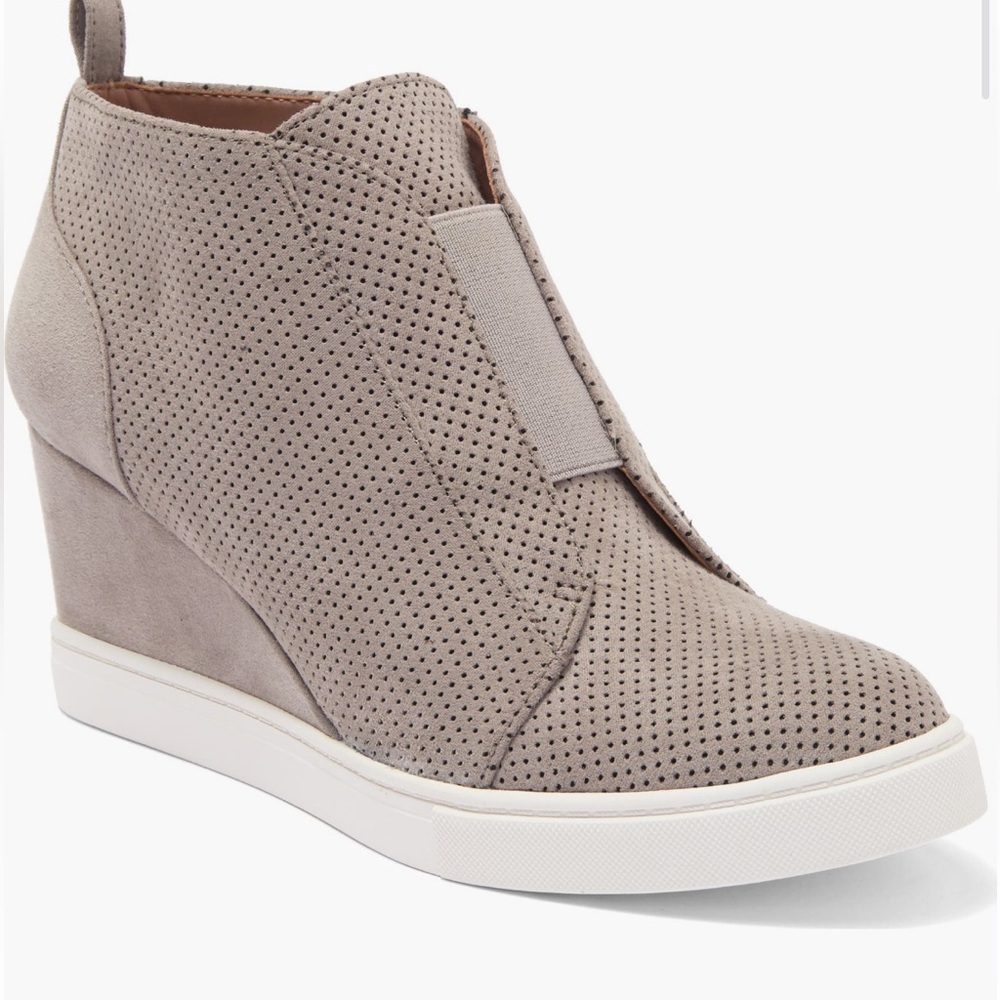 NWT Linea Paolo Felicia Suede Original Platform Wedge Sneaker - Rock/Gray Sz 7.5